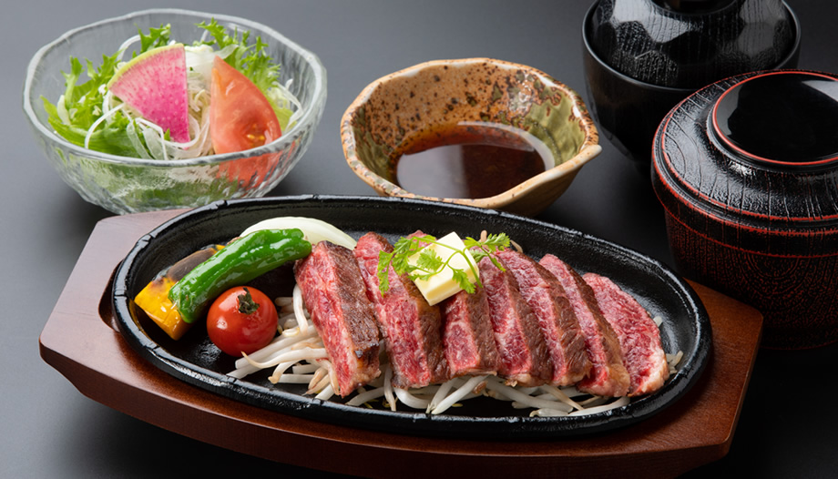 和牛ステーキランチ