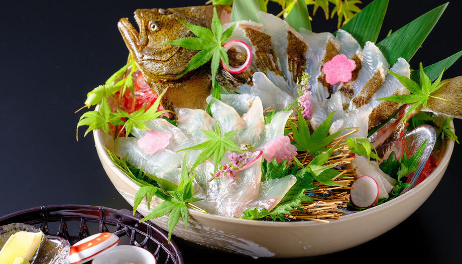 湯梨浜産ヒラメ姿造里