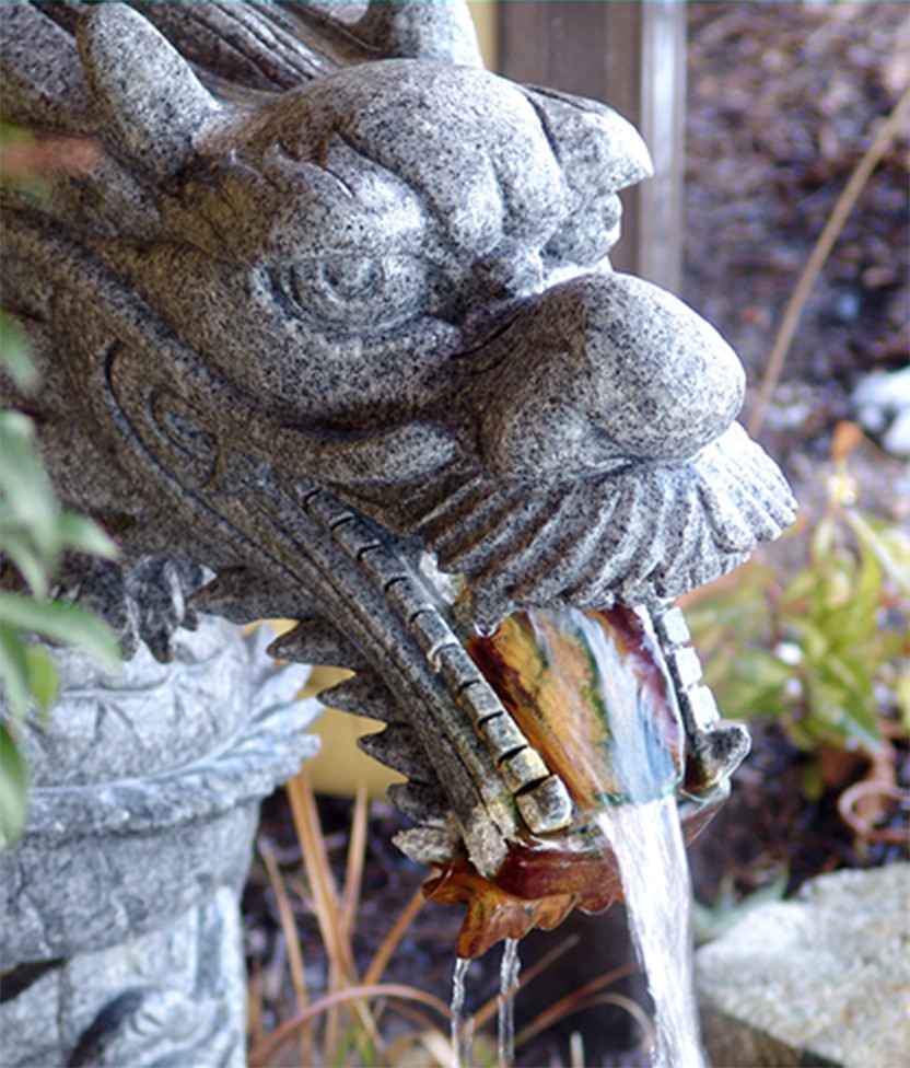 龍泉の湯（飲泉）